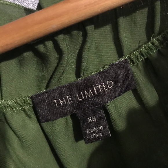 The Limited short sleeve top - Picture 3 of 3